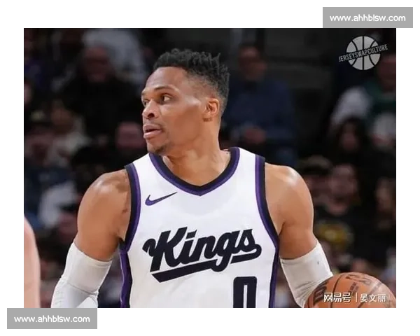 三分 6 中 4 轰 18+6+6！360 万威少显超六锋芒，嘲讽拉拉维亚引热议